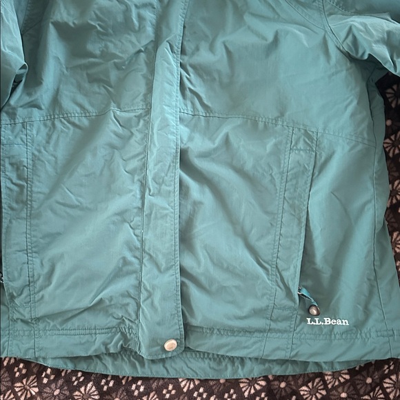 L.L.Bean Rain Jacket - Picture 2 of 8